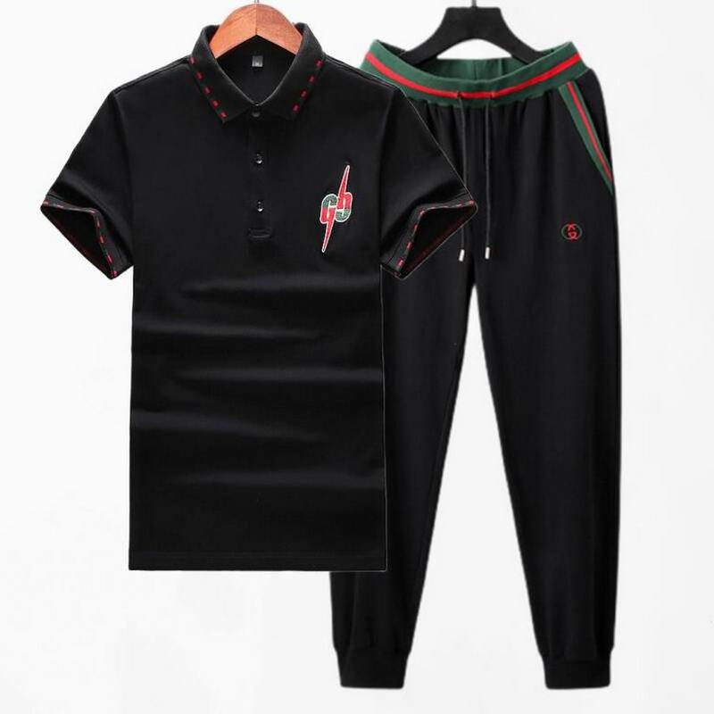 Gucci Men's Suits 647